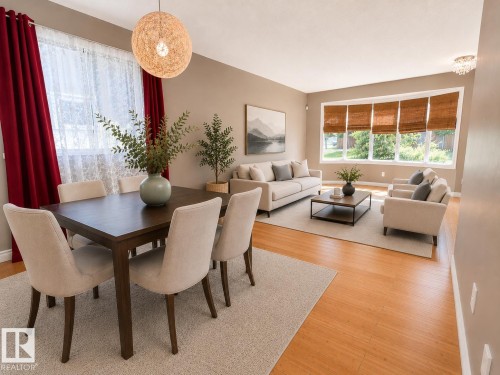 2914 48 Street Nw, Edmonton, AB - Indoor Photo Showing Other Room