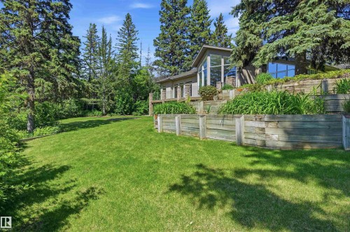 15625 Whitemud Road Nw, Edmonton, AB - Outdoor