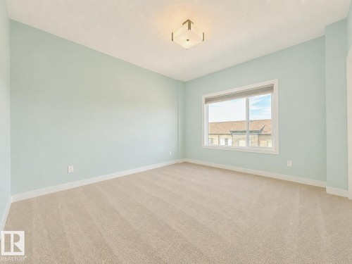 Empty room - #56 804 Welsh Dr Sw, Edmonton, AB - Indoor Photo Showing Other Room