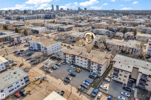 #105 10725 111St Nw, Edmonton, AB - Outdoor With View