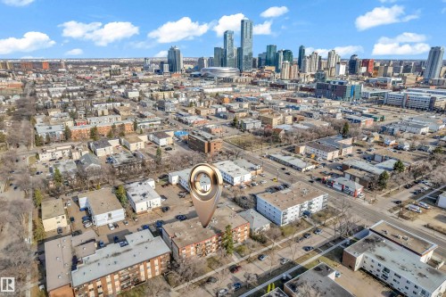 #105 10725 111St Nw, Edmonton, AB - Outdoor With View
