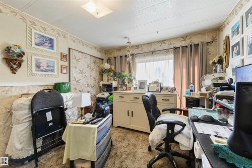8 Keyhole Crescent, Edmonton, AB - Indoor Photo Showing Office