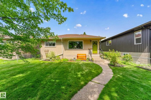 7530 80 Avenue Nw, Edmonton, AB - Outdoor