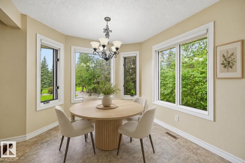 337 Twin Brooks Drive Nw, Edmonton, AB - Indoor Photo Showing Dining Room