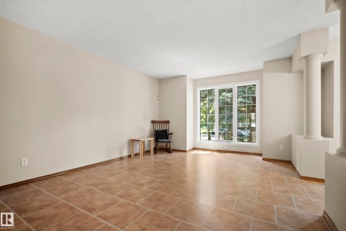 10014 97 Avenue Nw, Edmonton, AB - Indoor Photo Showing Other Room