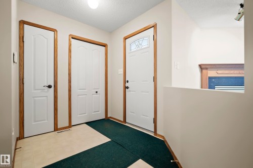 10014 97 Avenue Nw, Edmonton, AB - Indoor Photo Showing Other Room