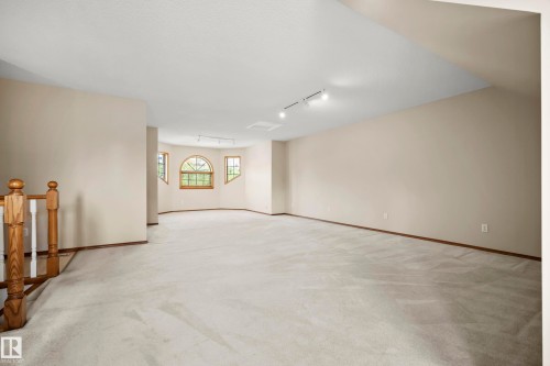 10014 97 Avenue Nw, Edmonton, AB - Indoor Photo Showing Other Room
