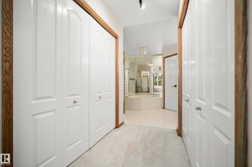 10014 97 Avenue Nw, Edmonton, AB - Indoor Photo Showing Other Room