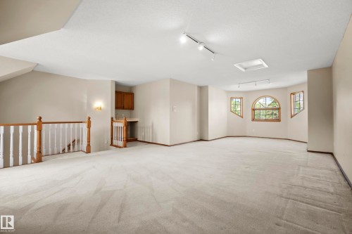 10014 97 Avenue Nw, Edmonton, AB - Indoor Photo Showing Other Room