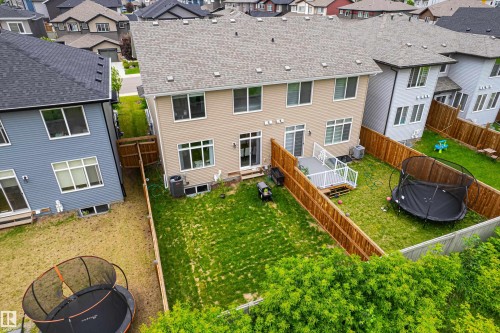 1323 Erker Crescent Nw, Edmonton, AB - Outdoor