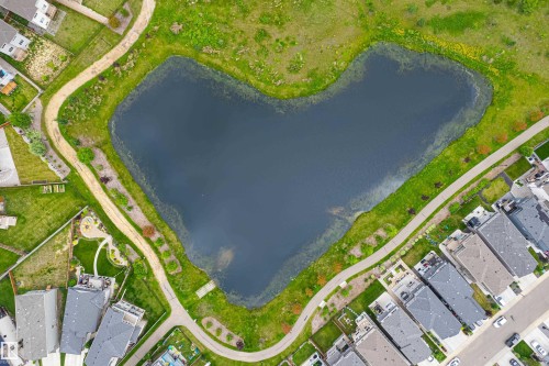 1323 Erker Crescent Nw, Edmonton, AB -  With View