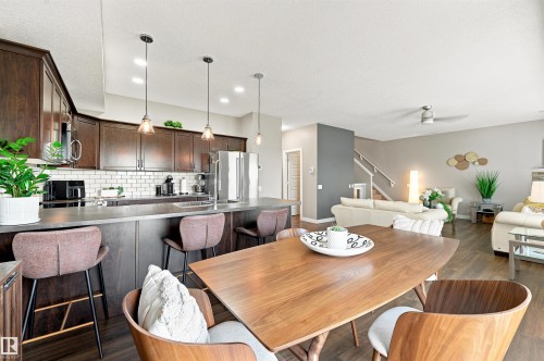#117 7293 South Terwillegar Dr Nw, Edmonton, AB - Indoor Photo Showing Dining Room