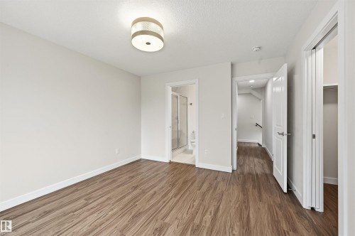 11146 78 Avenue Nw, Edmonton, AB - Indoor Photo Showing Other Room