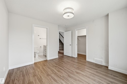 11146 78 Avenue Nw, Edmonton, AB - Indoor Photo Showing Other Room
