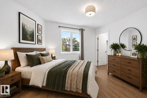 11146 78 Avenue Nw, Edmonton, AB - Indoor Photo Showing Bedroom