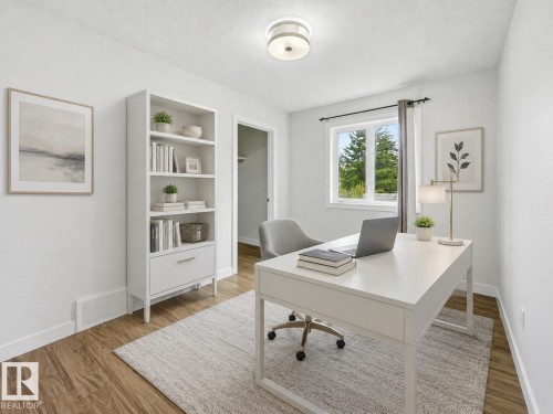 11146 78 Avenue Nw, Edmonton, AB - Indoor Photo Showing Office