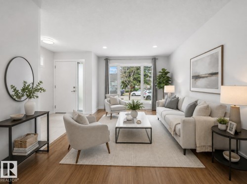 (virtually staged) - 11146 78 Avenue Nw, Edmonton, AB - Indoor Photo Showing Living Room