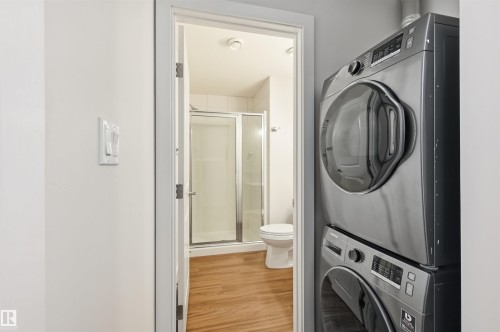 11146 78 Avenue Nw, Edmonton, AB - Indoor Photo Showing Laundry Room