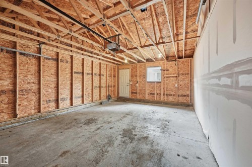 11146 78 Avenue Nw, Edmonton, AB - Indoor