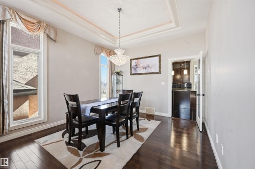 831 Hollands Landing Nw, Edmonton, AB - Indoor Photo Showing Dining Room