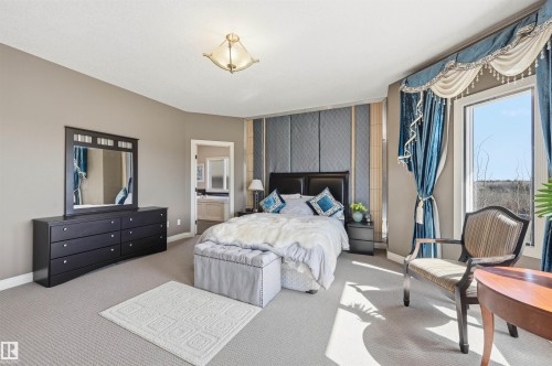 831 Hollands Landing Nw, Edmonton, AB - Indoor Photo Showing Bedroom