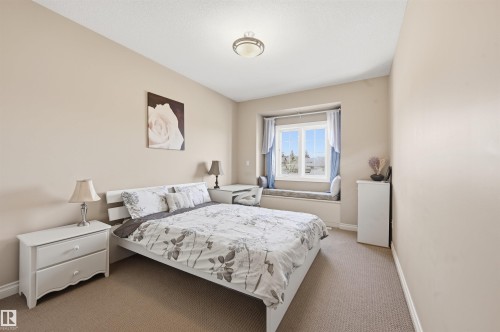 831 Hollands Landing Nw, Edmonton, AB - Indoor Photo Showing Bedroom