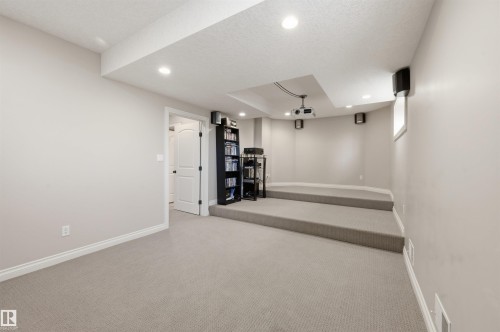 831 Hollands Landing Nw, Edmonton, AB - Indoor Photo Showing Other Room