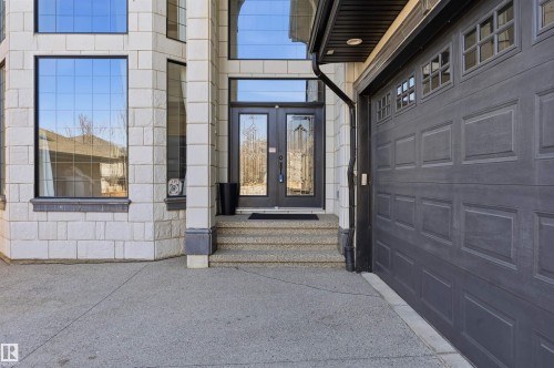 831 Hollands Landing Nw, Edmonton, AB - Outdoor