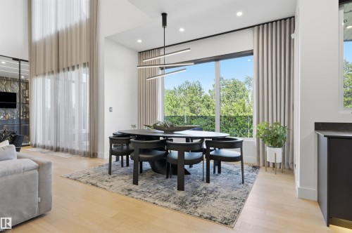 4081 Whispering River Drive Sw, Edmonton, AB - Indoor Photo Showing Dining Room