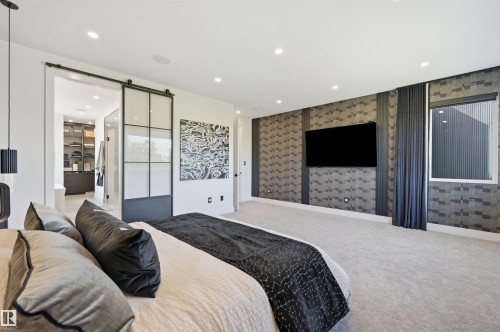 4081 Whispering River Drive Sw, Edmonton, AB - Indoor Photo Showing Bedroom