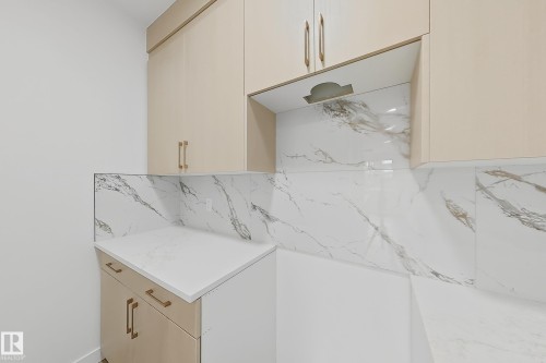 8916 Mayday Way Sw, Edmonton, AB - Indoor Photo Showing Laundry Room