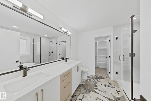 8916 Mayday Way Sw, Edmonton, AB - Indoor