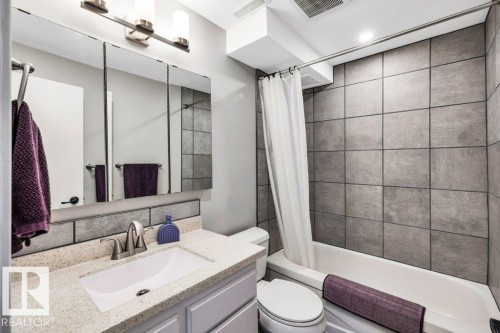 166 Larose Drive, St. Albert, AB - Indoor Photo Showing Bathroom