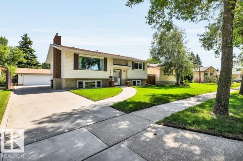 166 Larose Drive, St. Albert, AB - Outdoor With Facade
