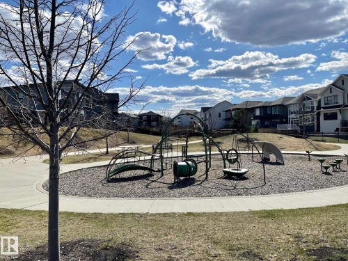 1311 Hainstock Way Sw, Edmonton, AB - Outdoor With View