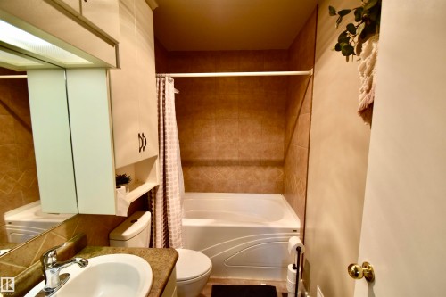 4629 47 Avenue, St. Paul Town, AB - Indoor Photo Showing Bathroom
