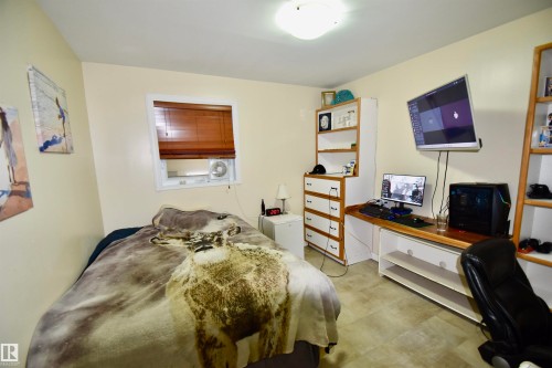 4629 47 Avenue, St. Paul Town, AB - Indoor Photo Showing Bedroom