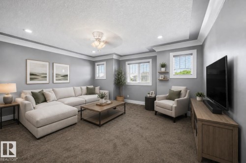 5216 Mullen Crest Nw, Edmonton, AB - Indoor Photo Showing Living Room