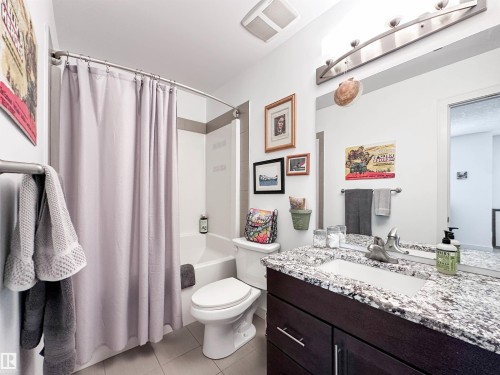 #11 150 Everitt Dr, St. Albert, AB - Indoor Photo Showing Bathroom