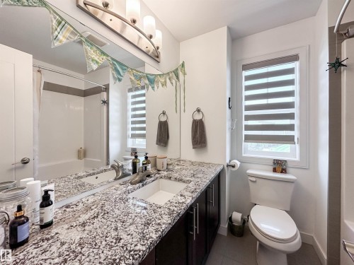 #11 150 Everitt Dr, St. Albert, AB - Indoor Photo Showing Bathroom