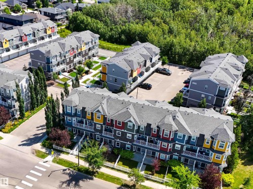 #11 150 Everitt Dr, St. Albert, AB - Outdoor