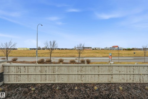 #38 1010 Rabbit Hill Rd Sw, Edmonton, AB - Outdoor With View