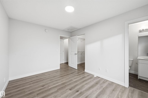 #38 1010 Rabbit Hill Rd Sw, Edmonton, AB - Indoor