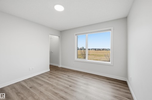 #38 1010 Rabbit Hill Rd Sw, Edmonton, AB - Indoor Photo Showing Other Room