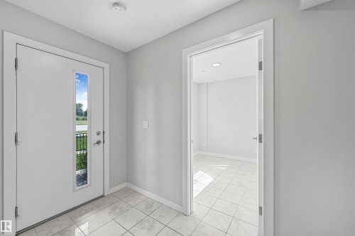 #72 1010 Rabbit Hill Rd Sw, Edmonton, AB - Indoor Photo Showing Other Room