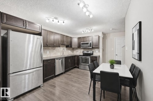 (virtually staged furniture) - 3528 Claxton Crescent Sw, Edmonton, AB - Indoor