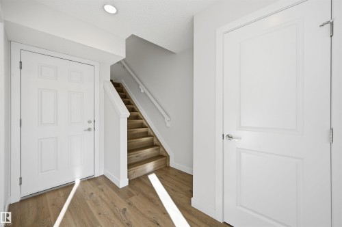 #85 1010 Rabbit Hill Rd Sw, Edmonton, AB - Indoor Photo Showing Other Room