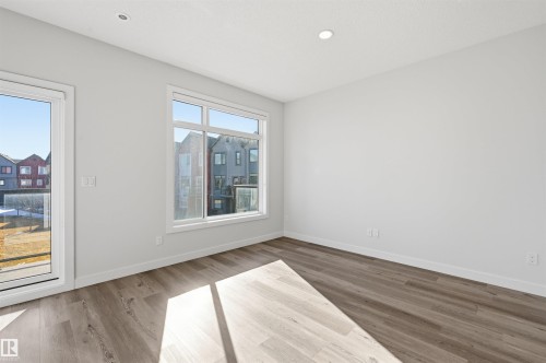 #85 1010 Rabbit Hill Rd Sw, Edmonton, AB - Indoor Photo Showing Other Room