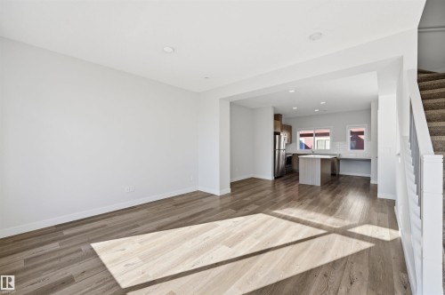 #85 1010 Rabbit Hill Rd Sw, Edmonton, AB - Indoor