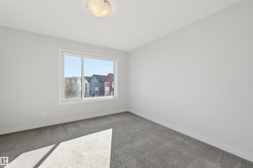 #85 1010 Rabbit Hill Rd Sw, Edmonton, AB - Indoor Photo Showing Other Room